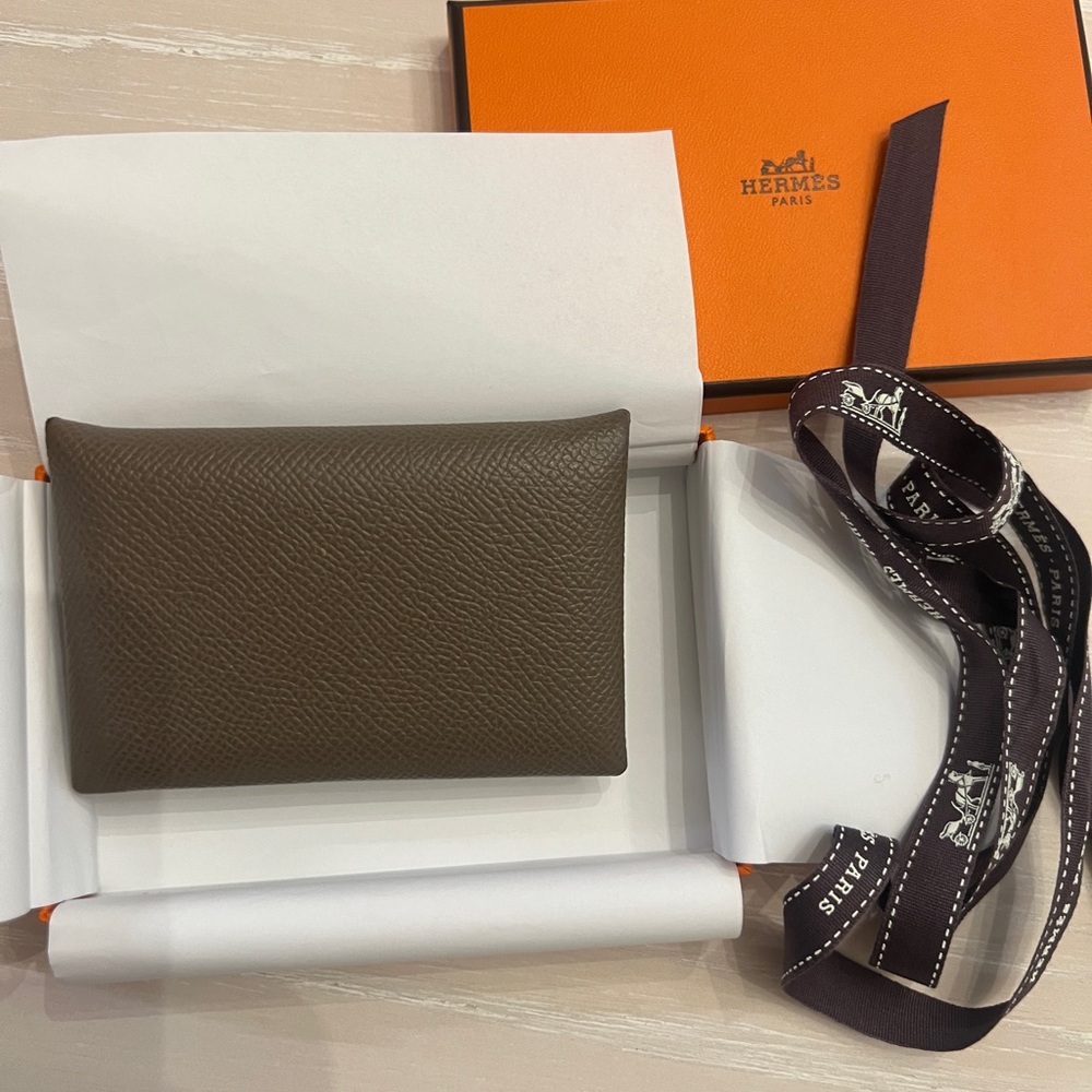 HERMES ETOUPE CALVI CARD HOLDER EPSOM LEATHER GRAY